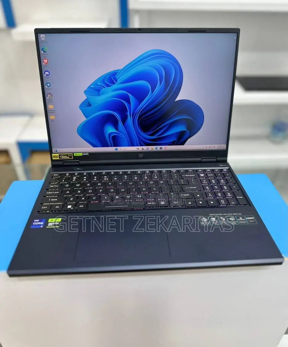 New Laptop Acer Predator Helios Neo 16 16GB Intel Core I9 SSD 1T
