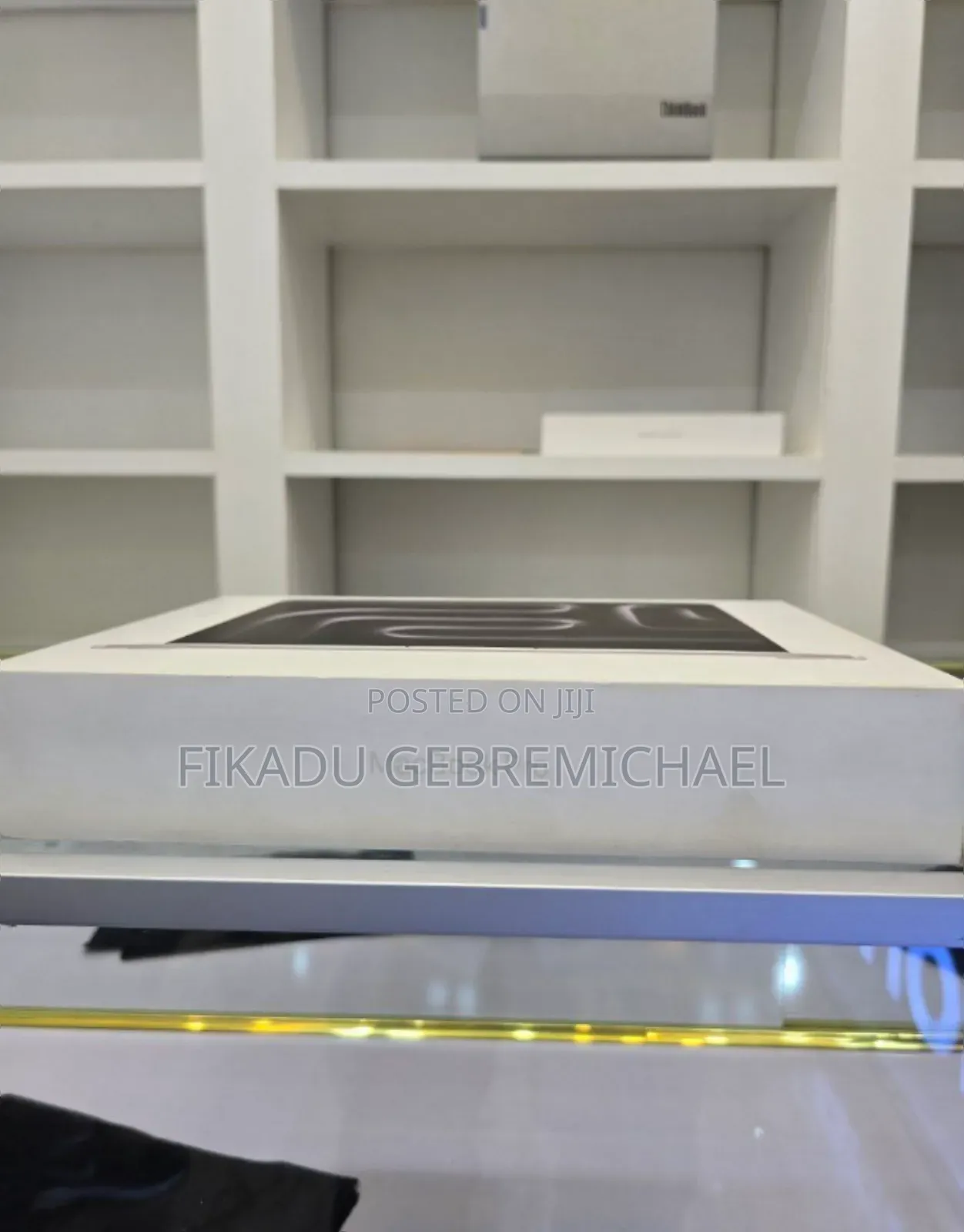 New Apple MacBook Pro 2023 M3 Pro 14-Inch 8GB Intel Core I7 SSD 512GB