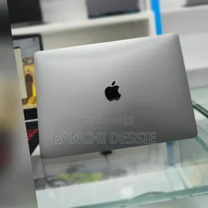 Photo - New Laptop Apple MacBook Pro 2019 16GB Intel Core I7 SSD 256GB