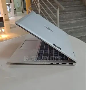 New Laptop HP EliteBook X360 1040 G5 16GB Intel Core I7 SSD 256GB