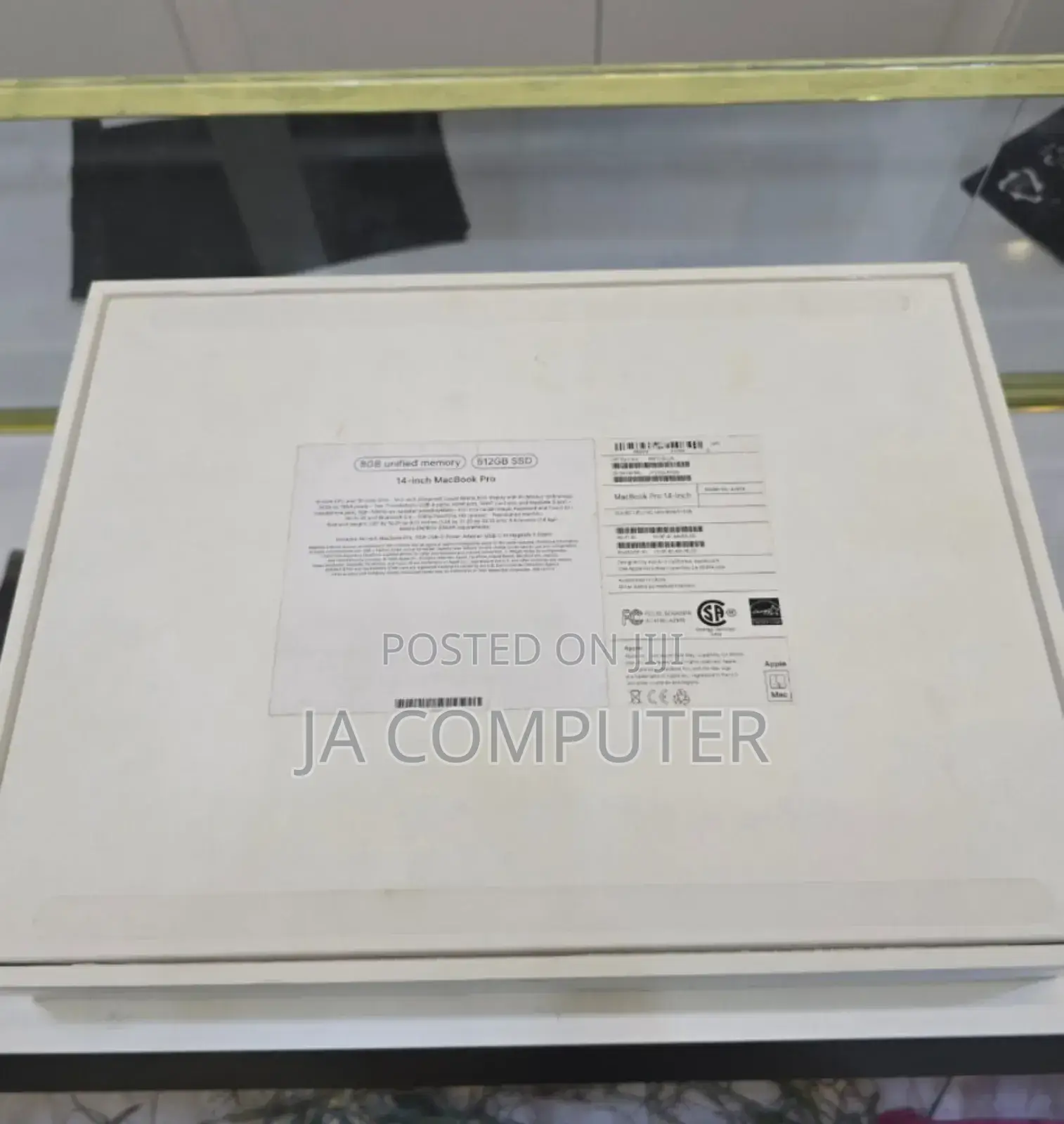 New Laptop Apple MacBook Pro 2023 M3 14-Inch 8GB Apple M3 SSD 512GB