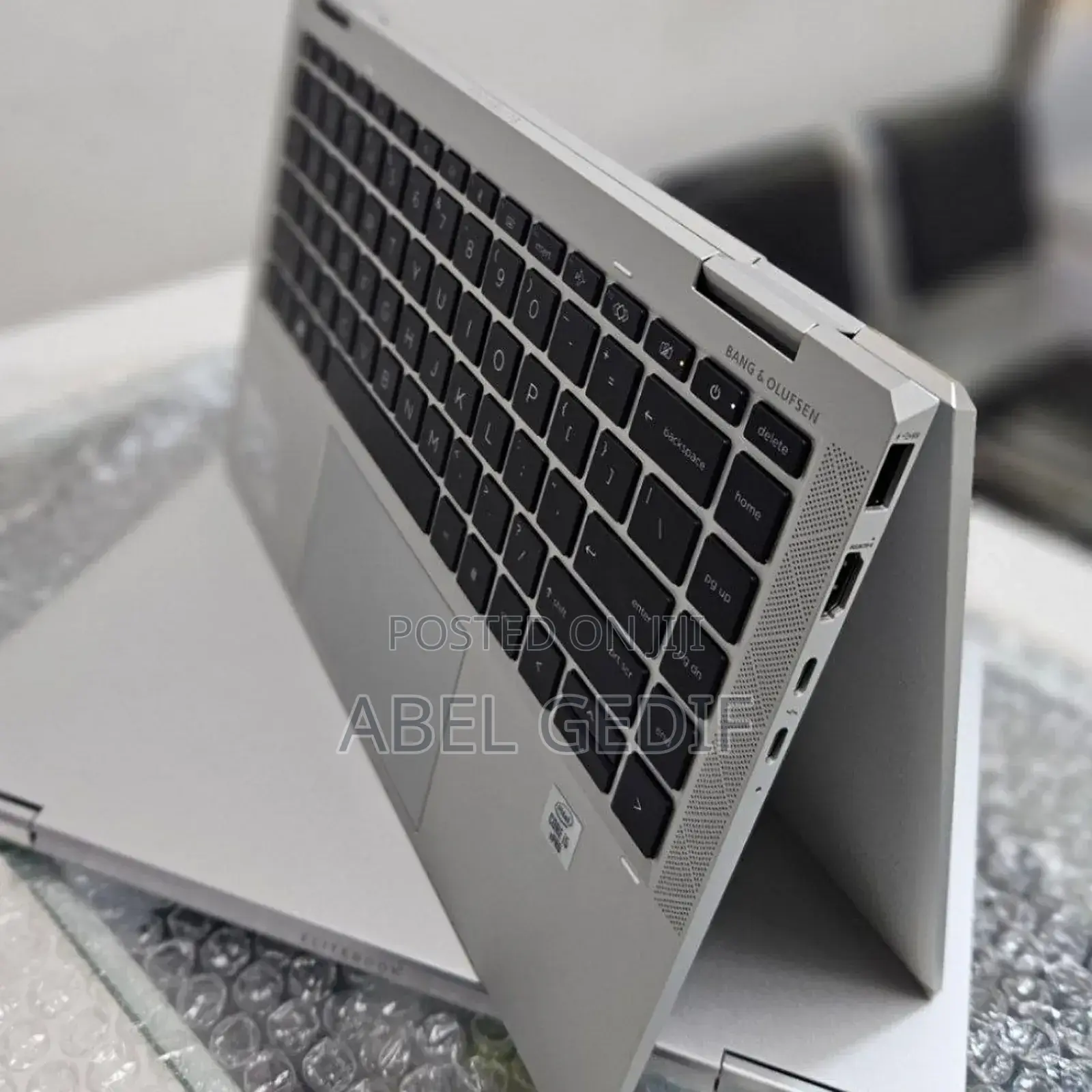 New Laptop HP EliteBook X360 1040 G7 16GB Intel Core I7 SSD 512GB