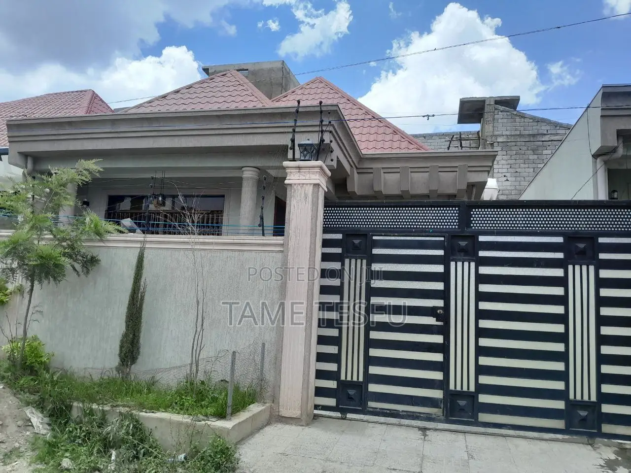 Furnished 4bdrm Villa in Hayat, Bole for sale