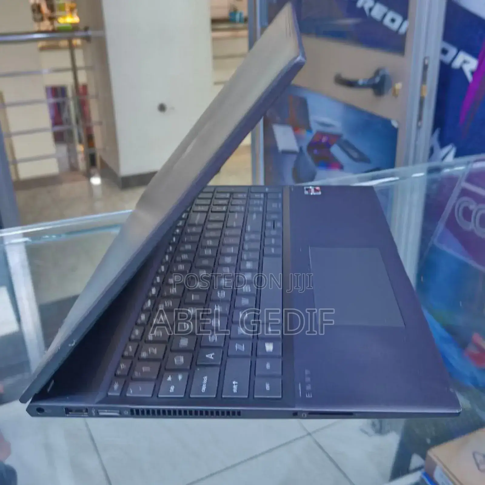 New Laptop HP Envy X360 16GB AMD Ryzen 5 SSD 512GB