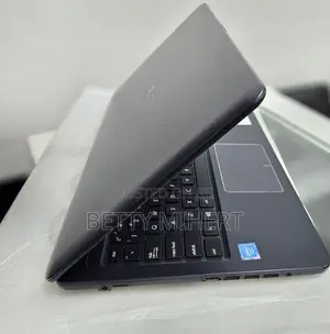 New Laptop Asus VivoBook 15 X505BA 4GB Intel Core I5 SSD 500GB