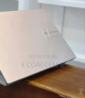 New Laptop Asus VivoBook 15 X505BA 8GB Intel Core I3 SSD 512GB