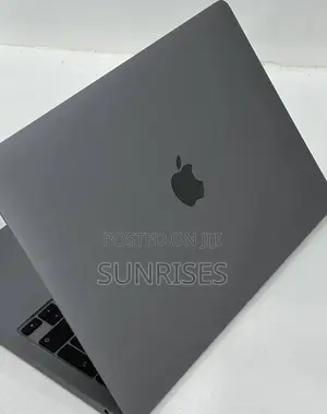 New Laptop Apple MacBook Pro M1 8GB Apple M1 SSD 256GB