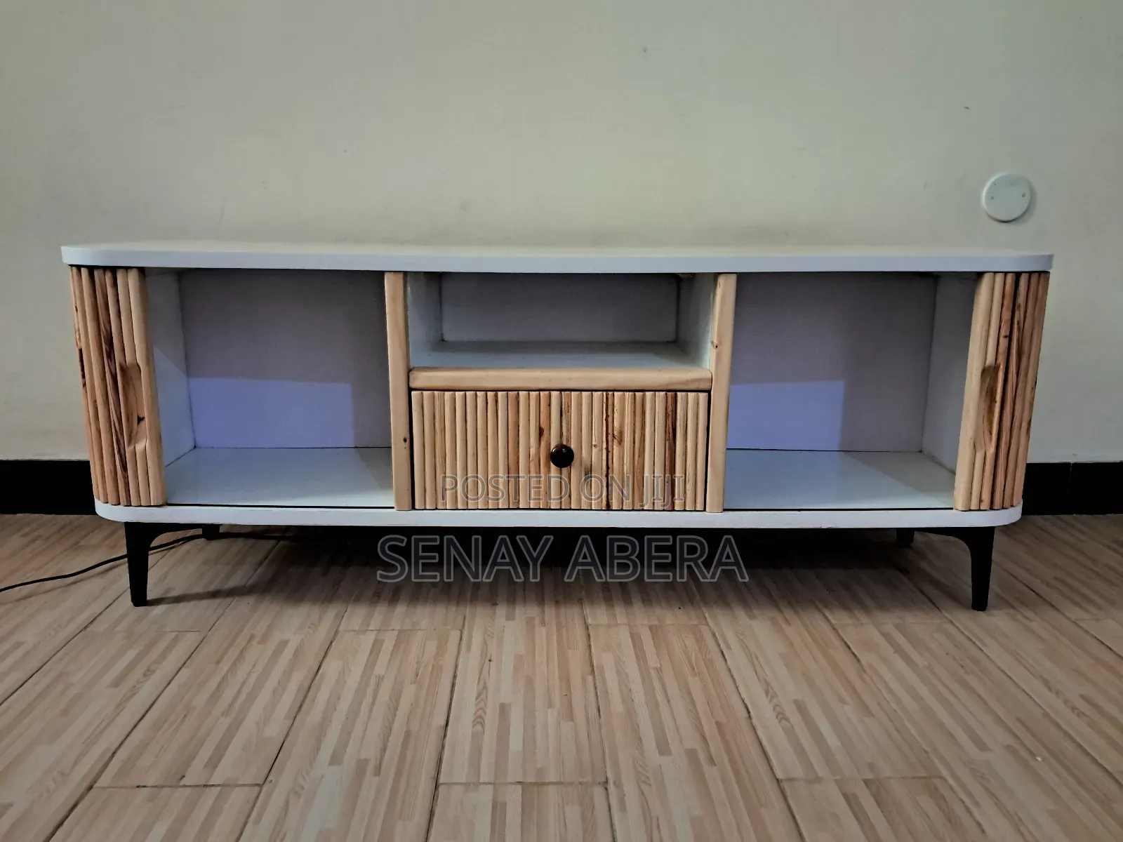 Tv Stand for Lining Room