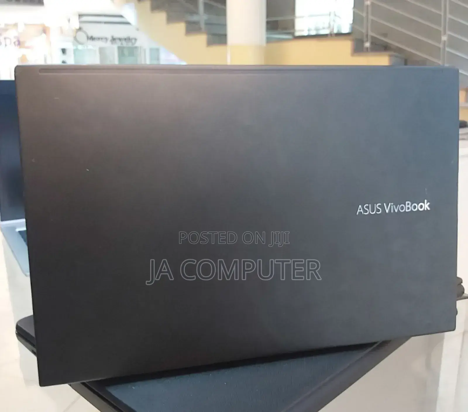 New Laptop Asus VivoBook 15 X505BA 8GB AMD Ryzen 3 SSD 128GB