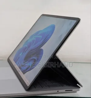 New Laptop Microsoft Surface 16GB Intel Core I5 SSD 256GB
