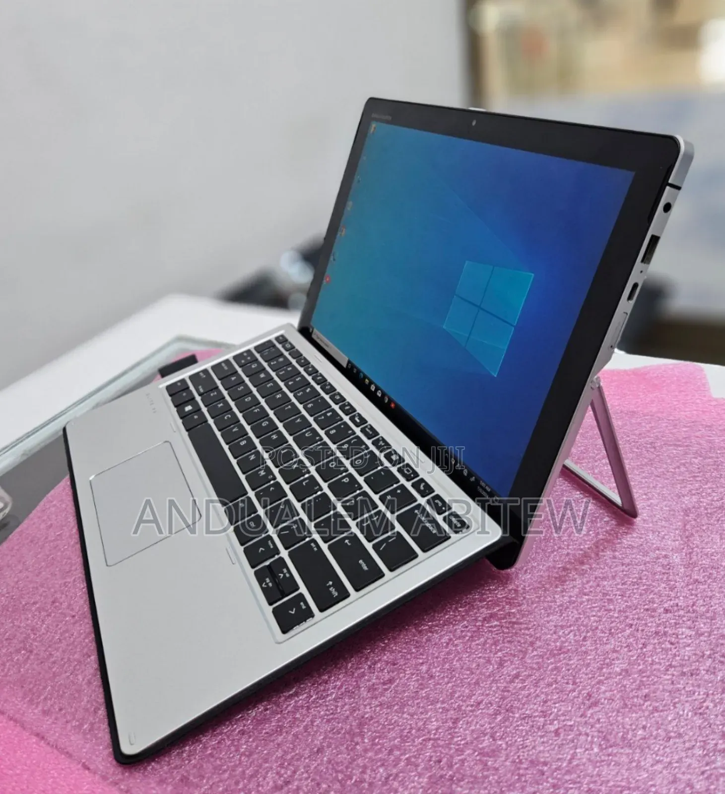 New Laptop HP Elite X2 1012 G2 8GB Intel Core I5 SSD 256GB