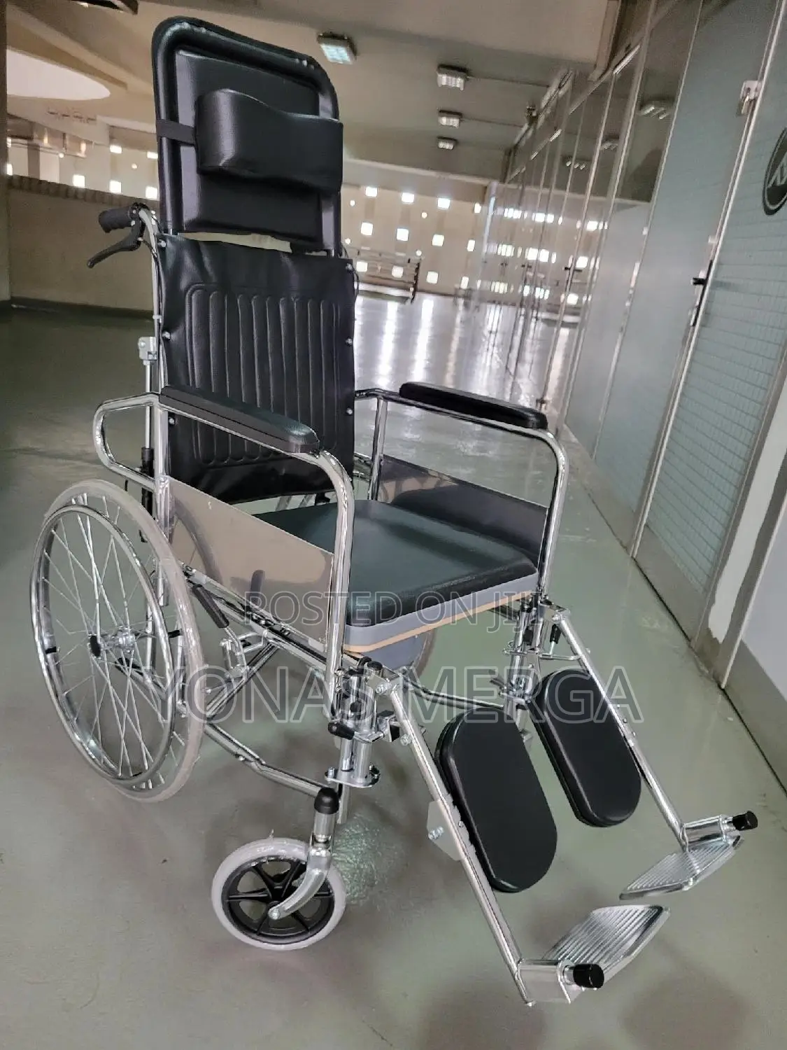 Sleeping Wheelchair/ Wheelchair\ Toilet Wheelchair /ዊልቼር