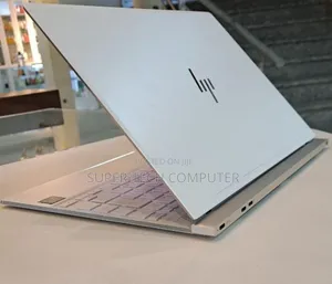 New Laptop HP Spectre 14 8GB Intel Core I5 SSD 512GB