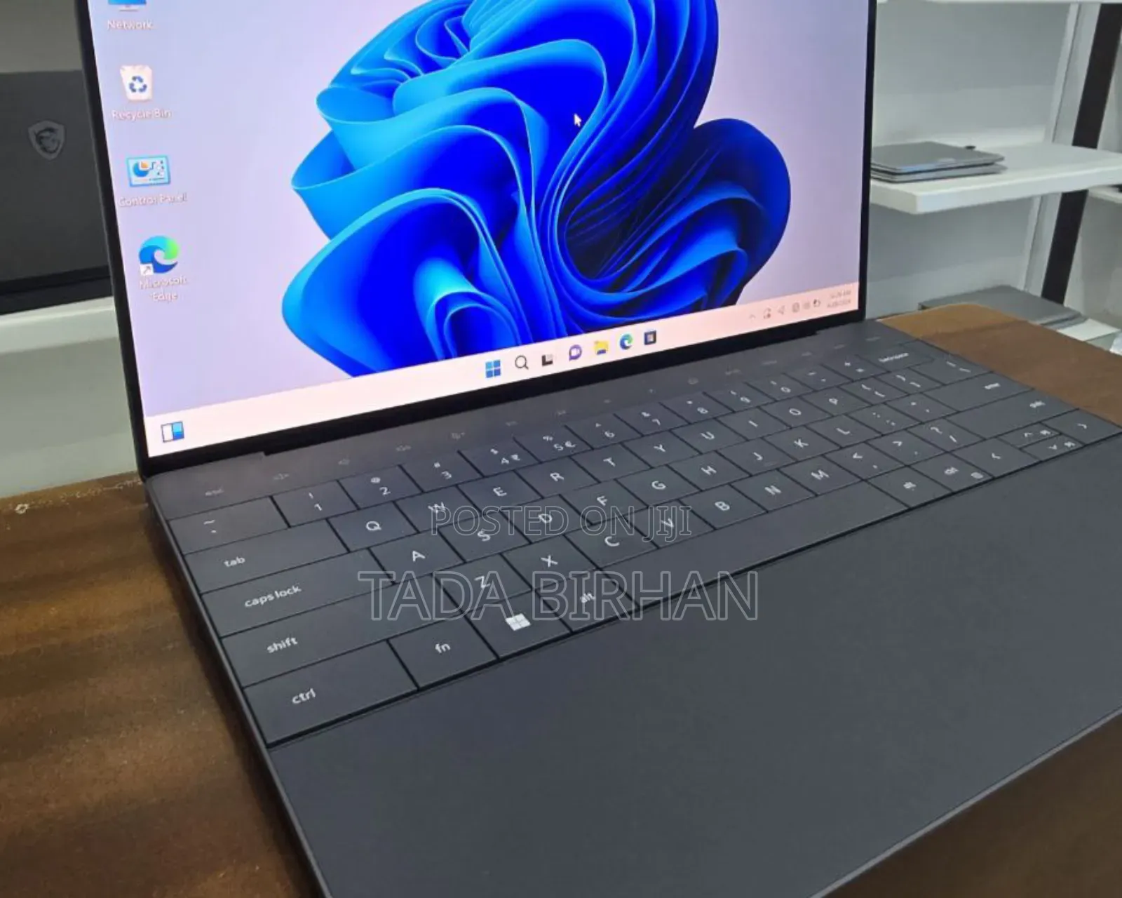 New Laptop Dell XPS 15 16GB Intel Core I7 SSD 512GB