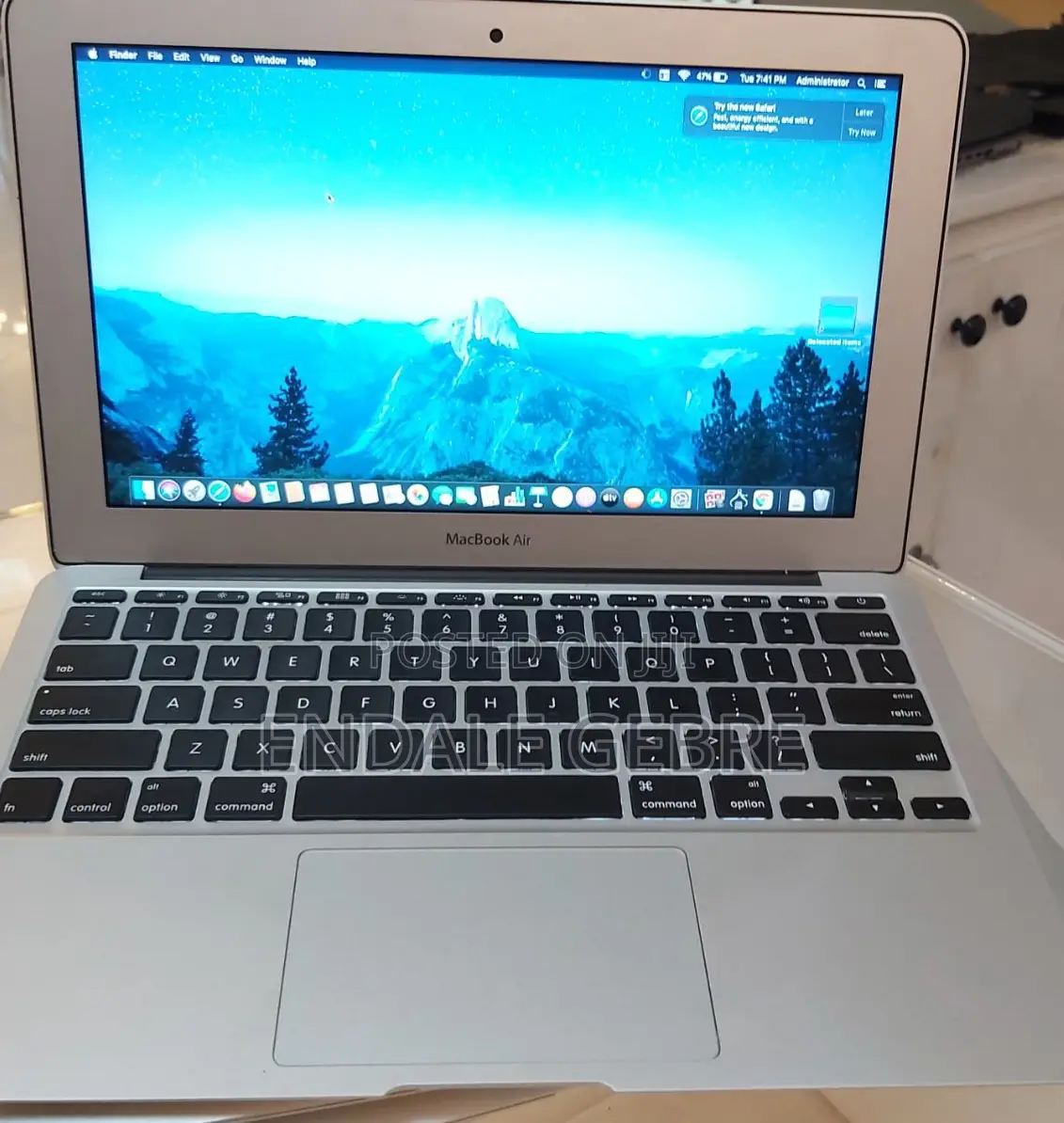 New Laptop Apple MacBook Air 2015 4GB Intel Core I5 SSD 128GB