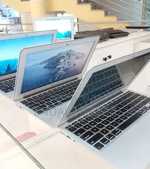 New Laptop Apple MacBook Air 2015 4GB Intel Core I5 SSD 128GB