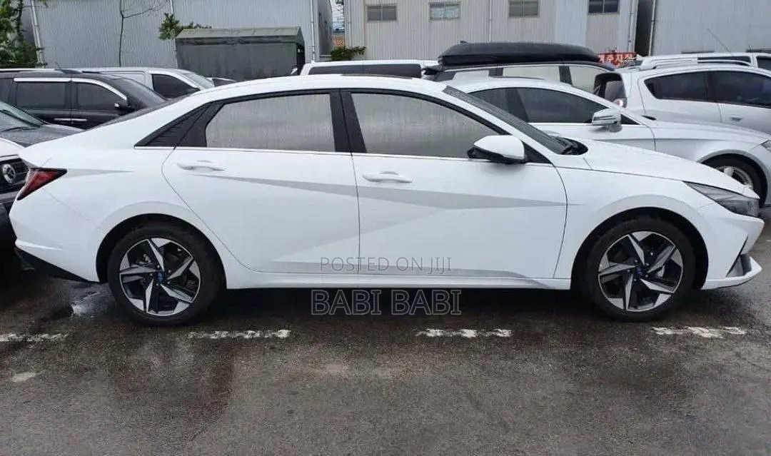 New Hyundai Avante 2023 White