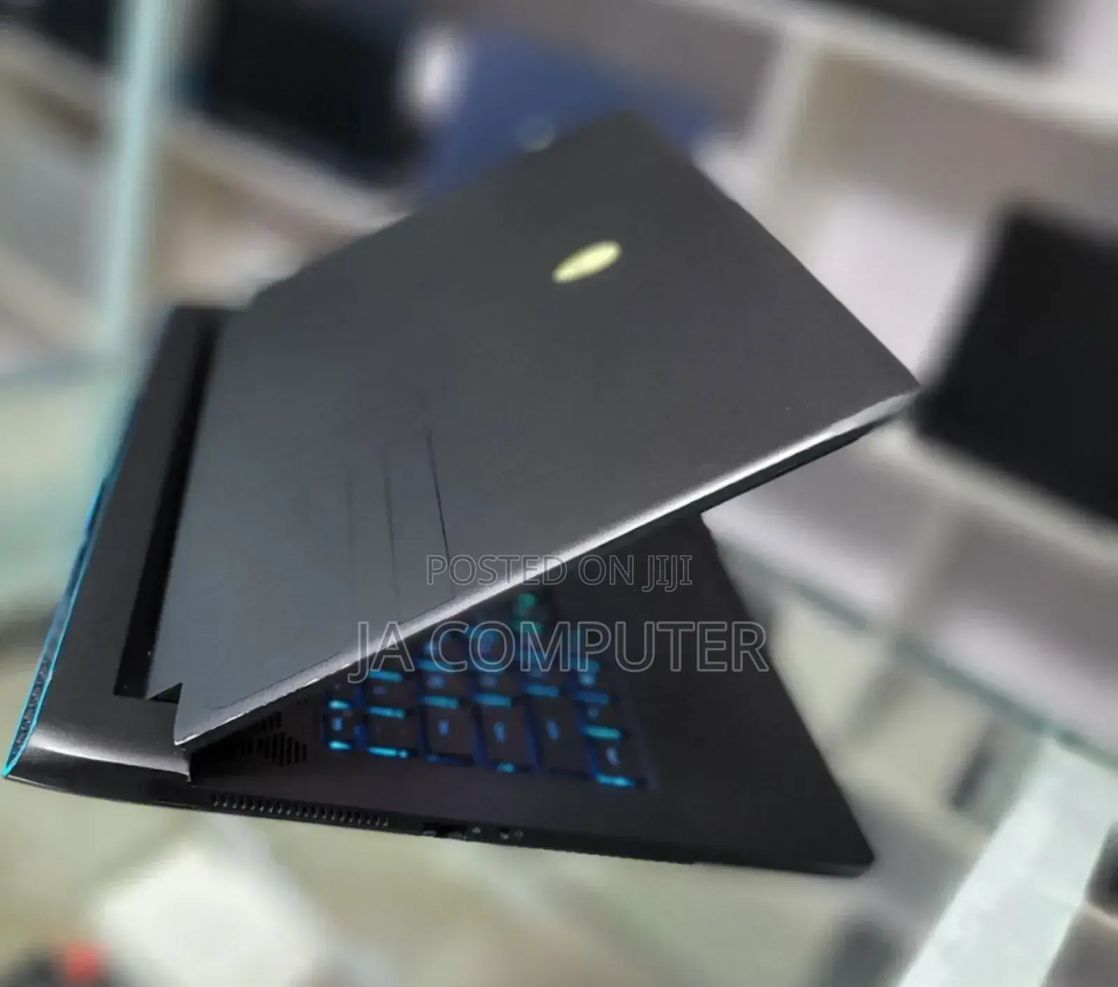 New Laptop Alienware Area-51m 16GB AMD Ryzen 7 SSD 1T