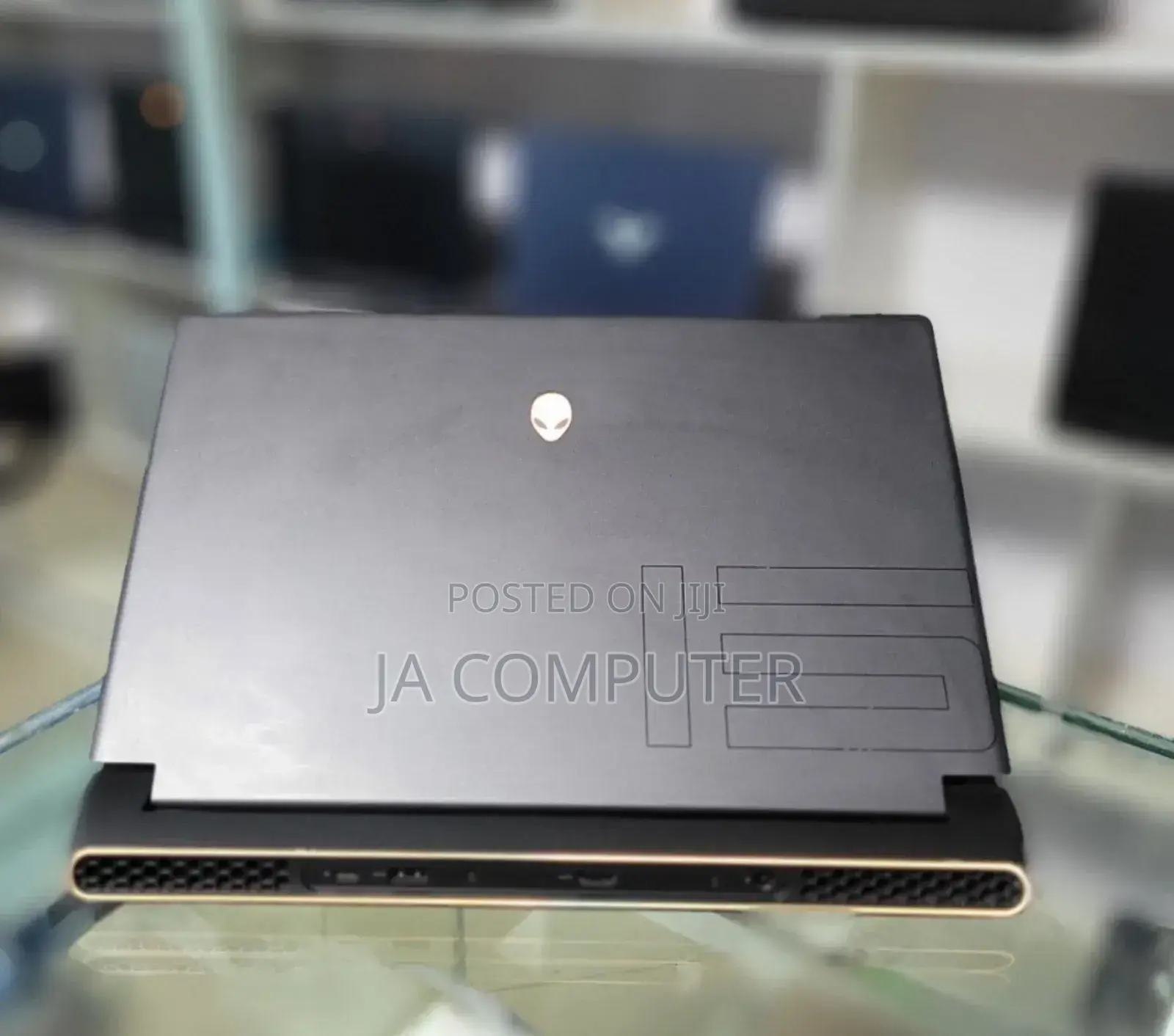 New Laptop Alienware Area-51m 16GB AMD Ryzen 7 SSD 1T