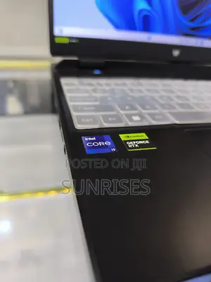 New Laptop Acer Predator Helios 300 16GB Intel Core I9 SSD 1T