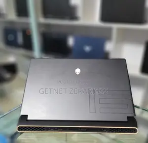 New Laptop Alienware M17x R2 16GB AMD Ryzen 9 SSD 1T