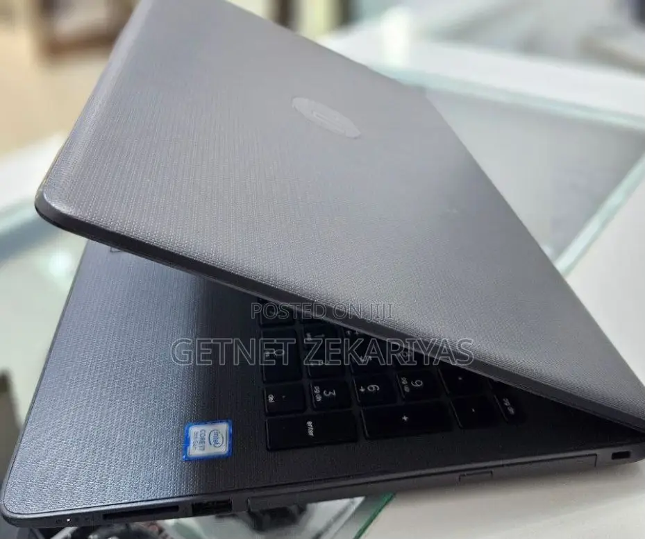 New Laptop HP Stream Notebook 8GB Intel Core I5 SSD 1T