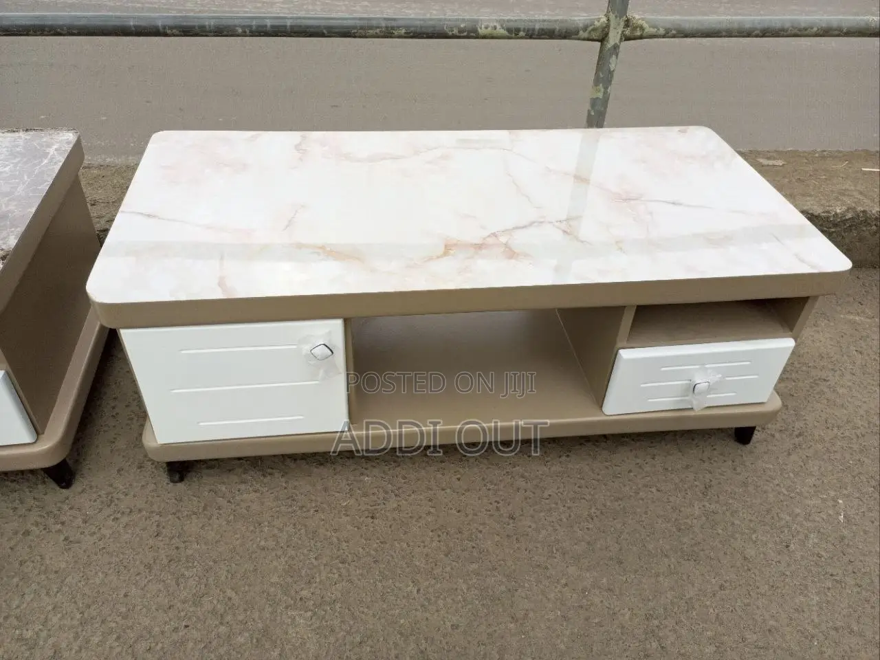 የሶፋ ጠረጴዛ/Table