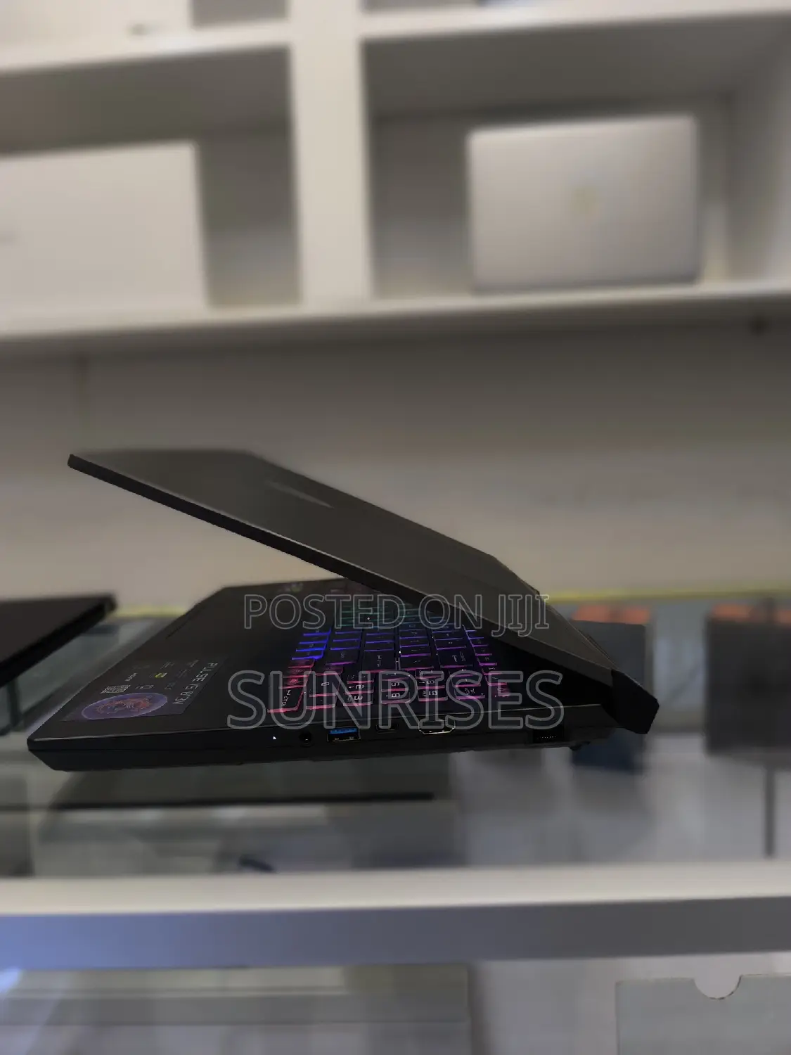 New Laptop MSI Pulse GL76 16GB Intel Core I9 SSD 1T