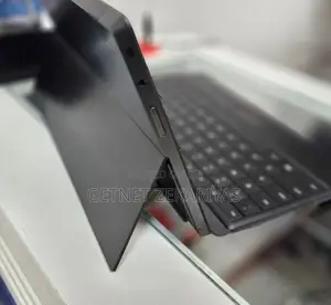 New Laptop MSI Pulse GL66 16GB Intel Core I9 SSD 1T