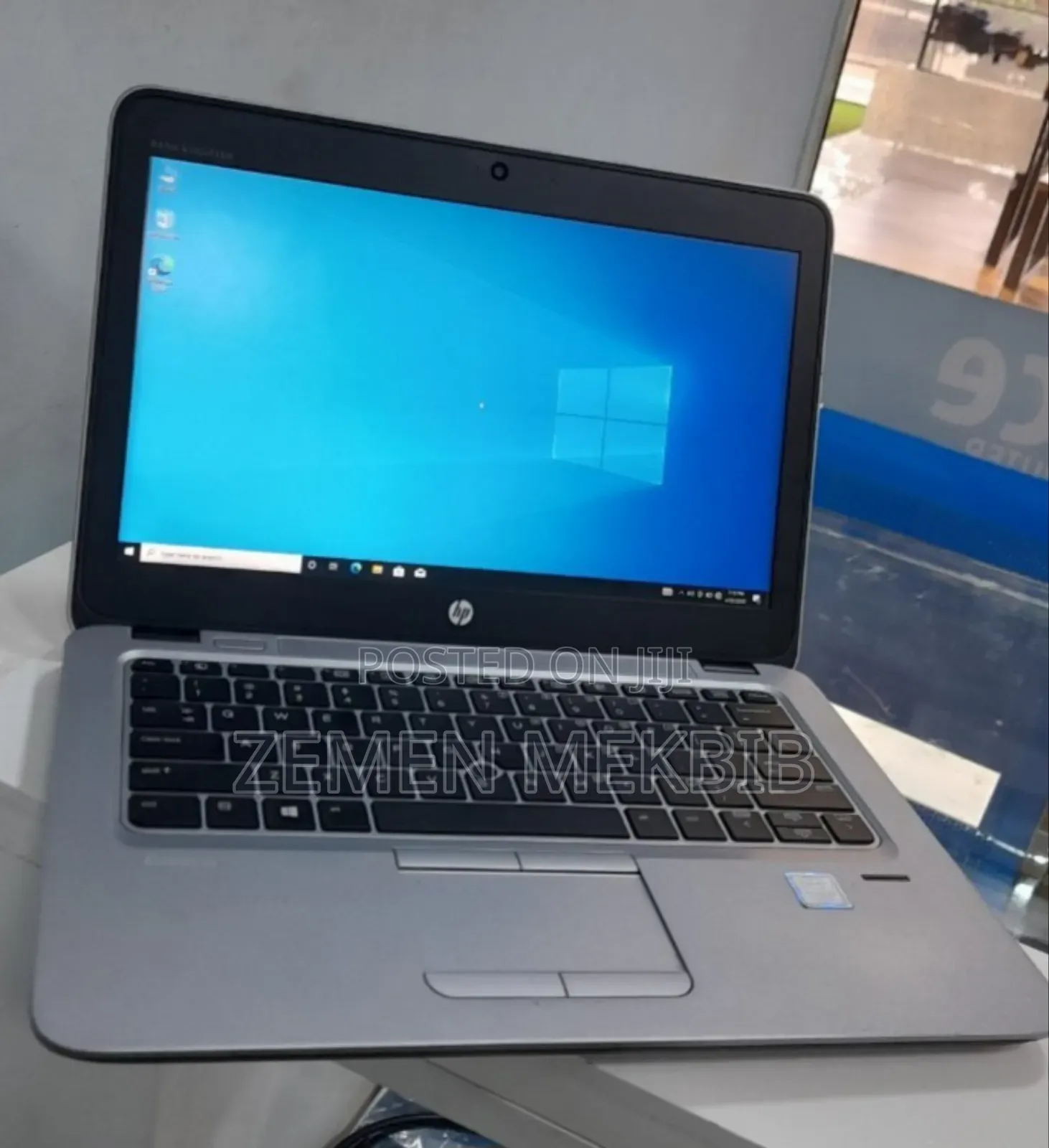 New Laptop HP EliteBook 820 G3 8GB Intel Core I5 SSD 256GB