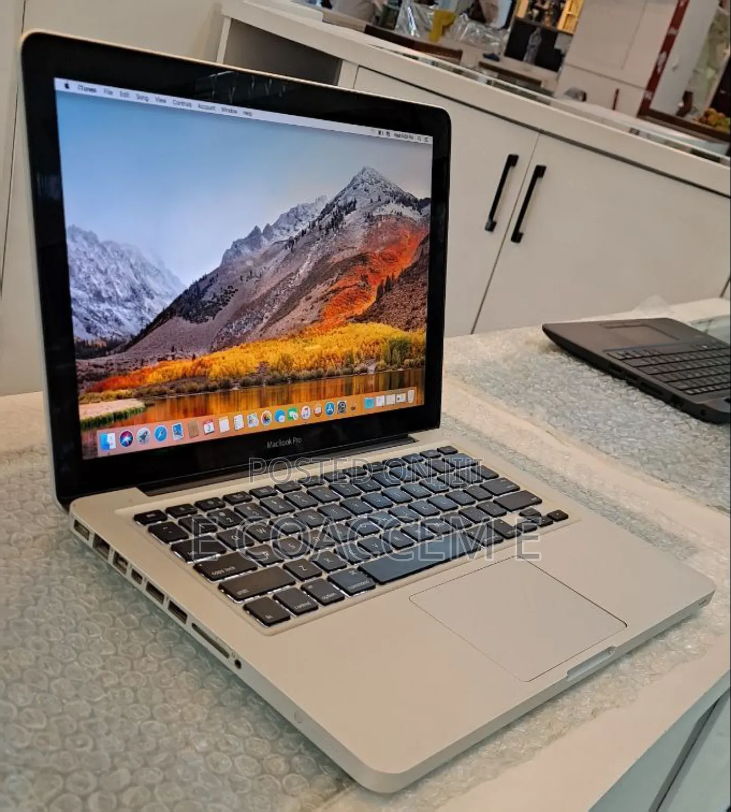 New Laptop Apple MacBook 2011 16GB Intel Core I5 SSD 256GB