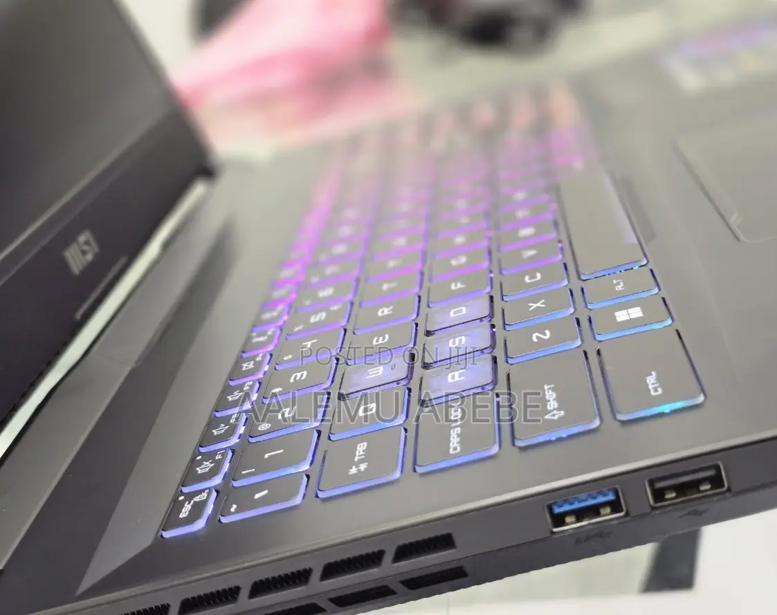 New Laptop MSI Pulse GL66 16GB Intel Core I9 SSD 1T