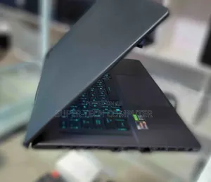 New Laptop Asus ROG Zephyrus G15 16GB AMD Ryzen 9 SSD 512GB