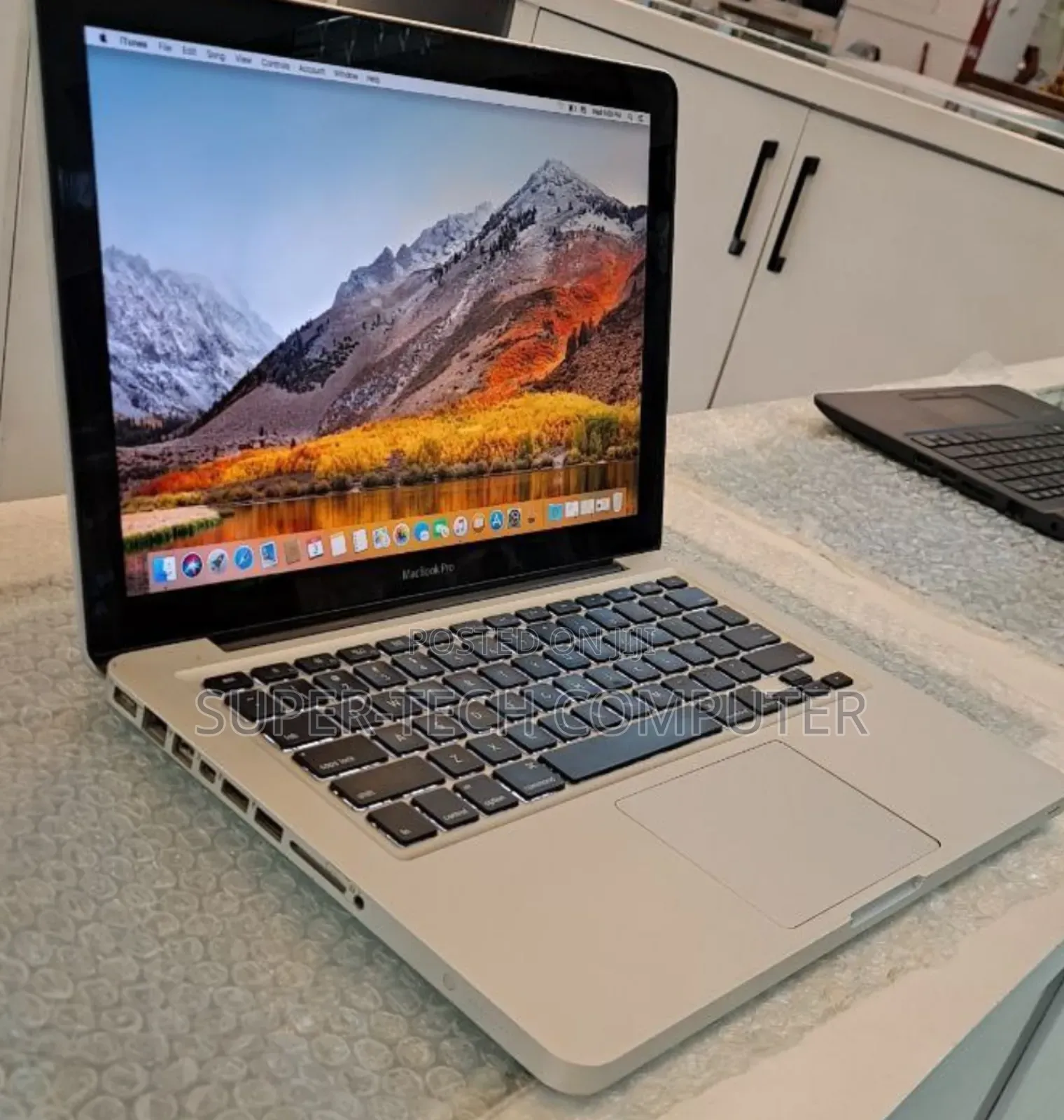 New Laptop Apple MacBook Pro 2011 16GB Intel Core I5 SSD 256GB
