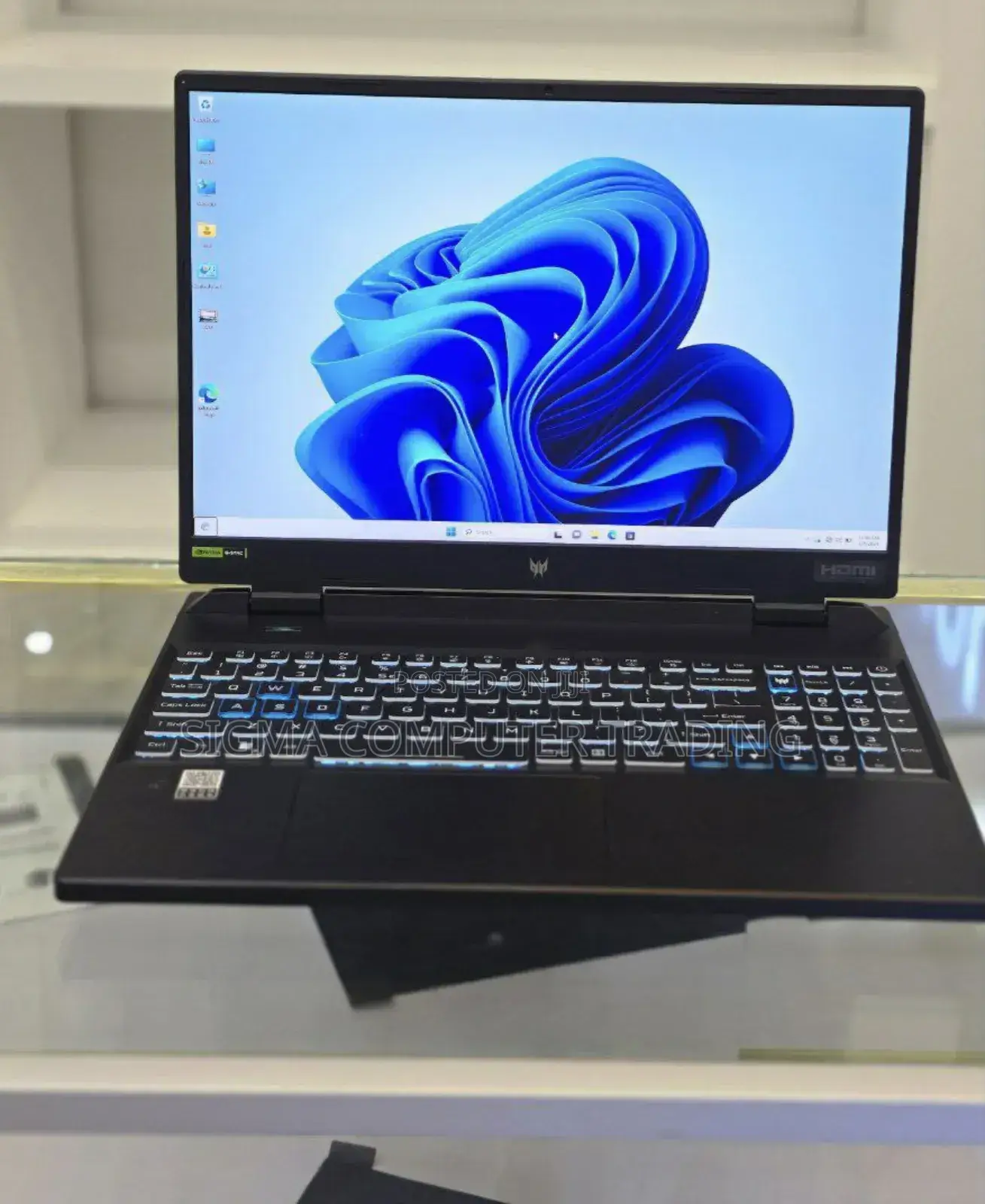 New Laptop Acer Predator Helios 300 16GB Intel Core I9 SSD 1T