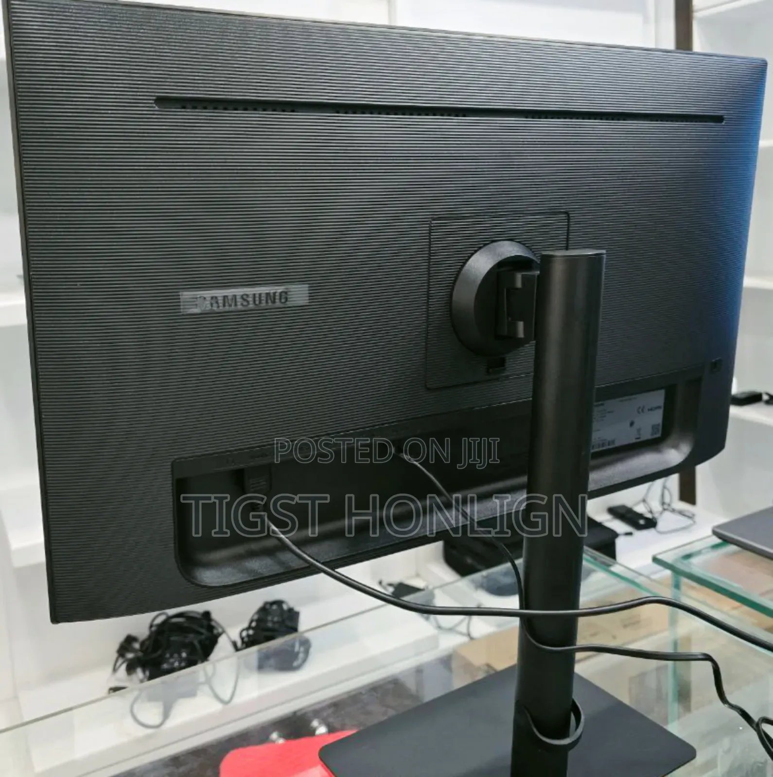 New Desktop Computer Samsung ArtPC PULSE 8GB Intel Core I7 SSD 512GB