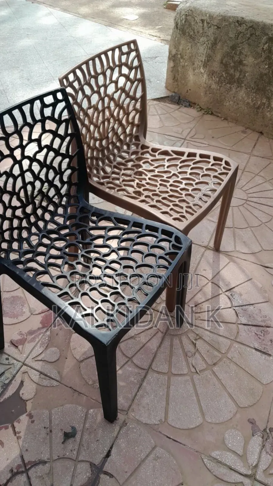 Spider Modern Plastic Chair