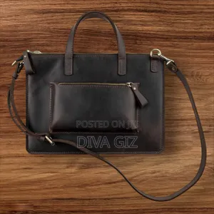 Luxury Leather Laptop Bag/ Document Holder
15 Inch