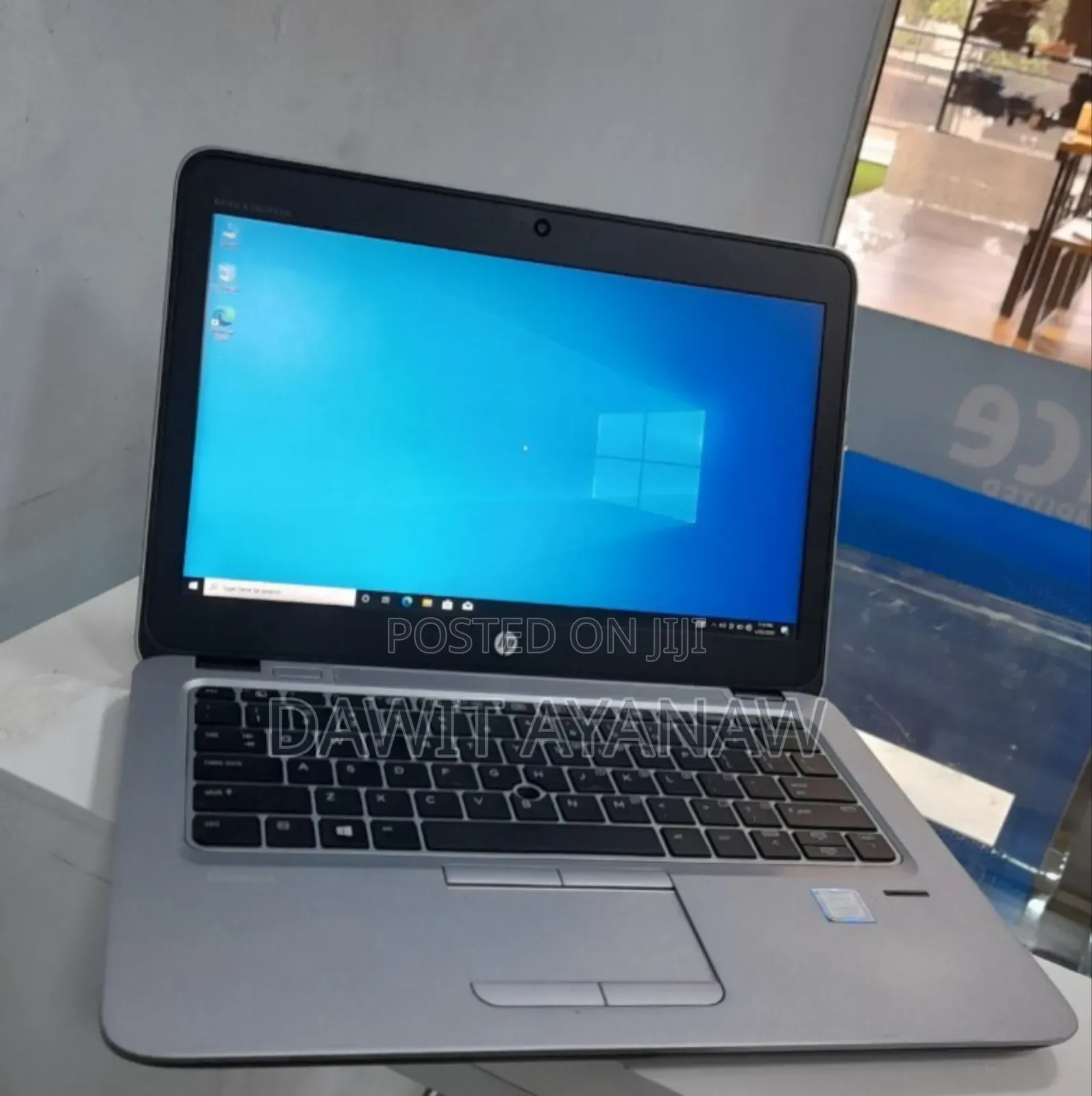 New Laptop HP EliteBook 820 G4 8GB Intel Core I5 SSD 256GB