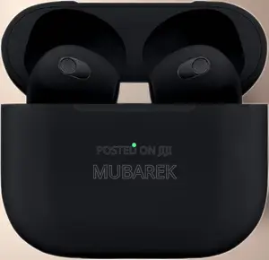 Photo - Airpod Pro 3rd Gen in Black Color: Immersive Audio