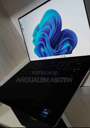 Photo - New Laptop Dell XPS 15 16GB Intel Core I7 SSD 1T