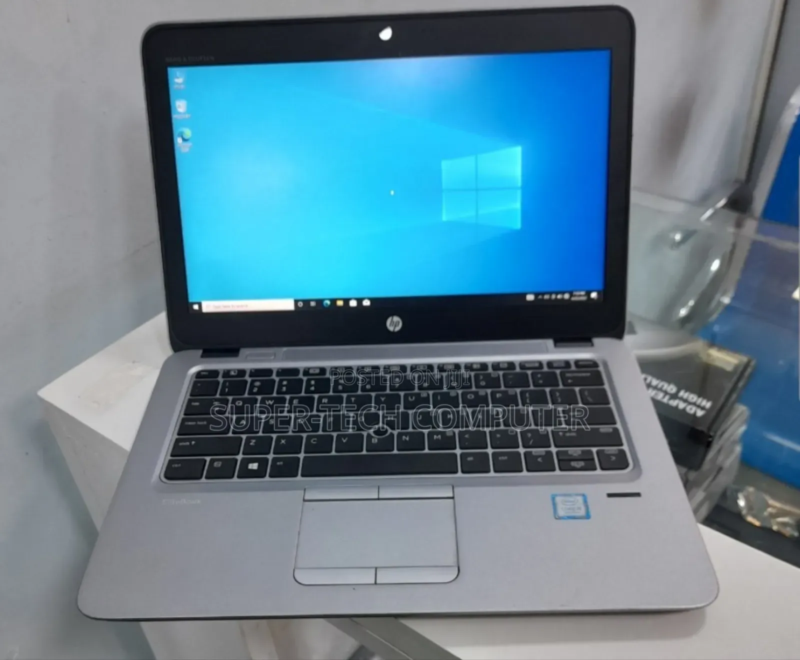 New Laptop HP EliteBook 820 G4 8GB Intel Core I5 SSD 256GB