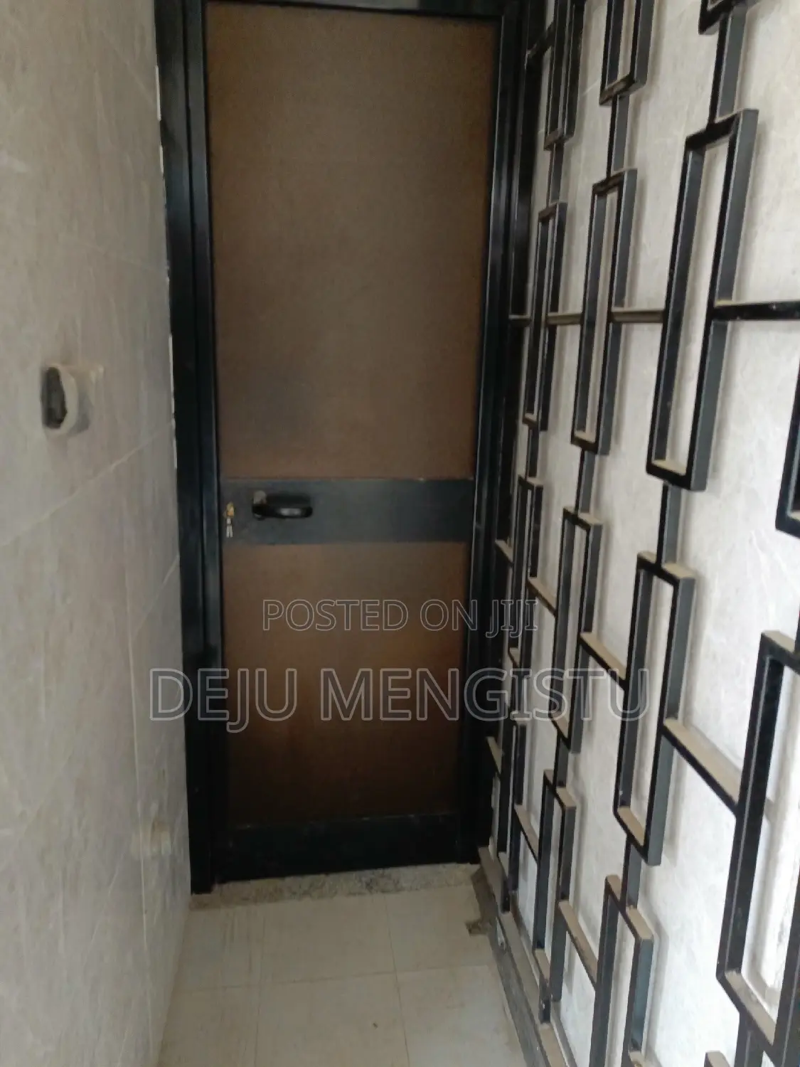 6bdrm House in ሰባ ሁለት, Bole for sale