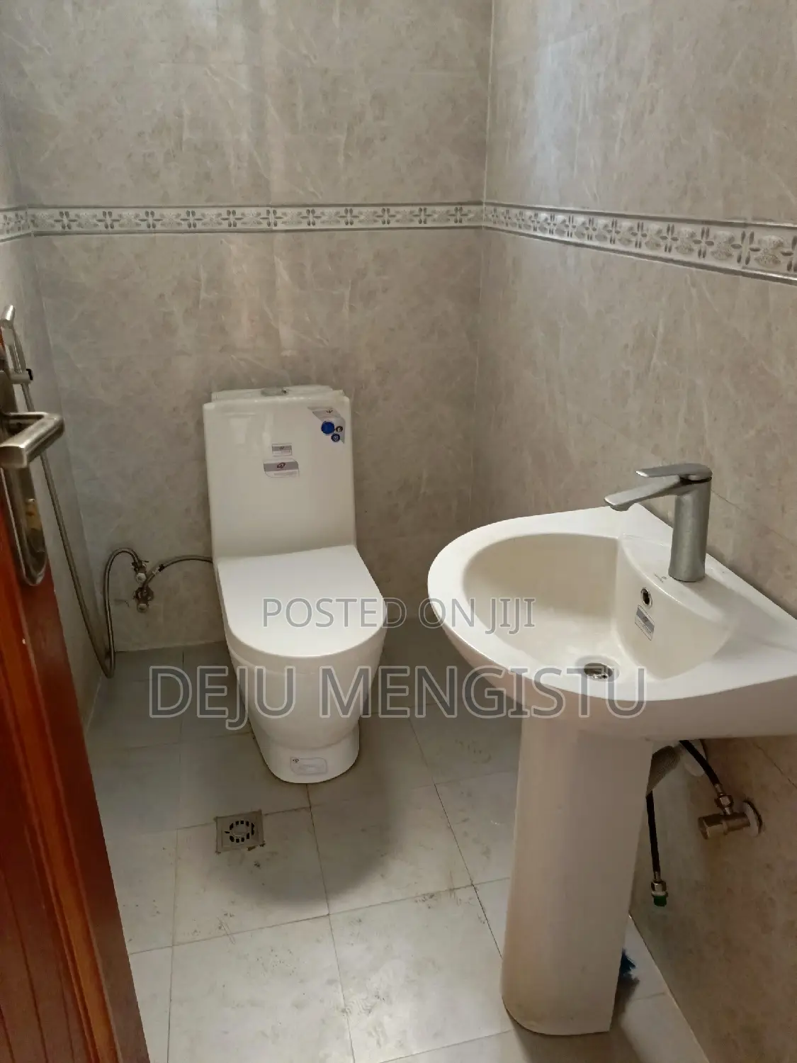 6bdrm House in ሰባ ሁለት, Bole for sale