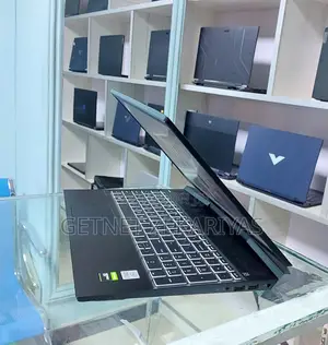 New Laptop HP Pavilion Power 15 16GB Intel Core I7 SSD 512GB