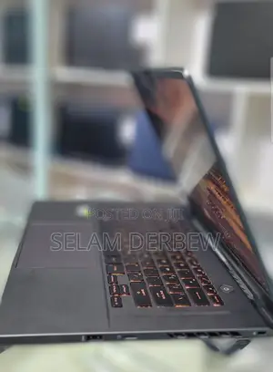 New Laptop Asus ROG ZEPHYRUS (GX501) 16GB AMD Ryzen 9 SSD 512GB