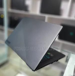 New Laptop Asus ROG Zephyrus G15 16GB AMD Ryzen 9 SSD 512GB