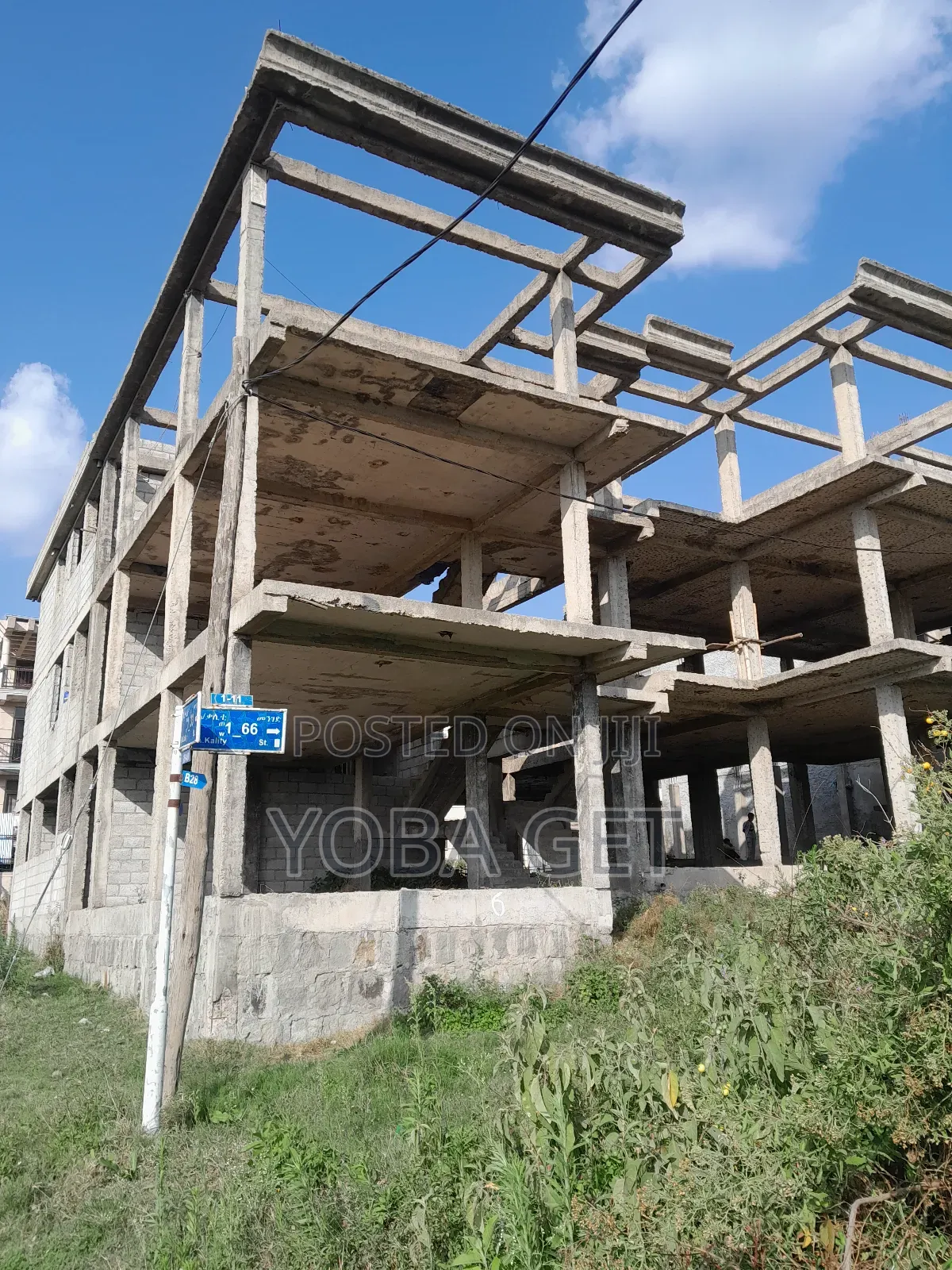 5bdrm House in አስካይ የሚሸጥ እስኬለተን, Akaky Kaliti for sale