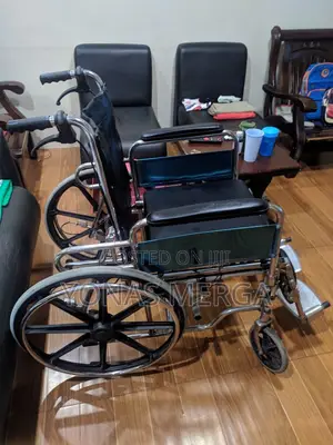 Wheelchair\¥\High Quality/*/ Reclining, With Commode/Toilet)