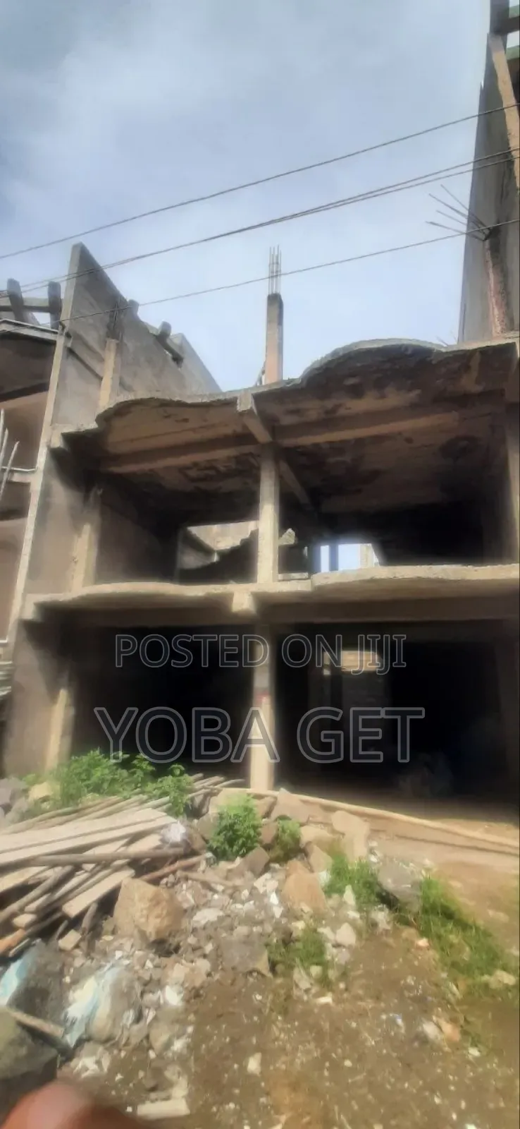 4bdrm House in Akaky Kaliti for sale